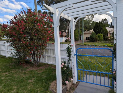 Amiens Cottage. Queenslander, Charming, Central. - Accommodation Port Macquarie 1