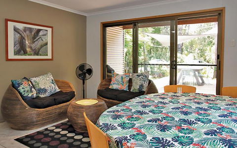 AMITY BEACH BUNGALOW - Accommodation Port Macquarie 1