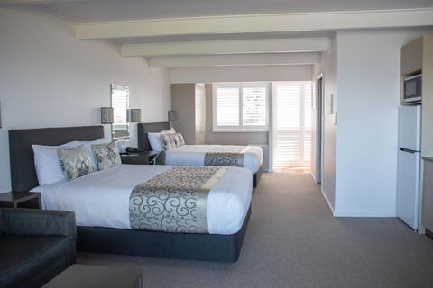 Amooran Oceanside Apartments And Motel - Accommodation Port Macquarie 4