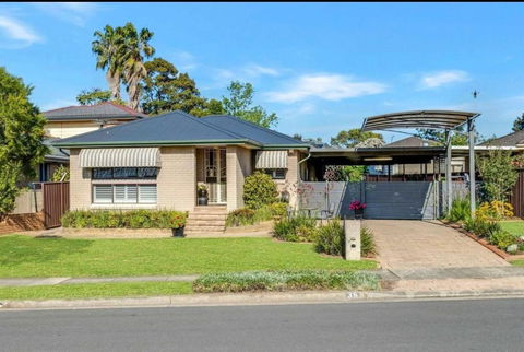 An Enchating And Enriching Home - Accommodation Port Macquarie 0