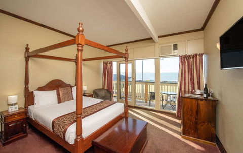 Anchorage Seafront Hotel - Accommodation Port Macquarie 1