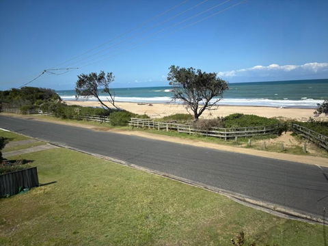 Amani Beach Haus, On The Beach - Accommodation Port Macquarie 1