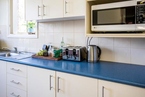 Apartment Bali Style With Pool And Fire Pits - Accommodation Port Macquarie 4