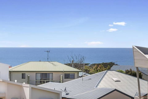 Apollo Bay Getaway - Accommodation Port Macquarie 3
