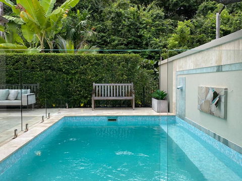 AQUA Beachfront Villa Port Douglas - Accommodation Port Macquarie 4