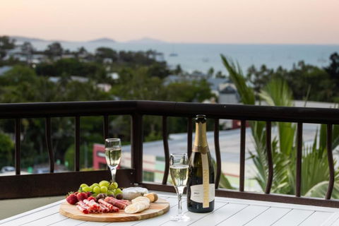 Aqua On The Edge - Accommodation Port Macquarie 1