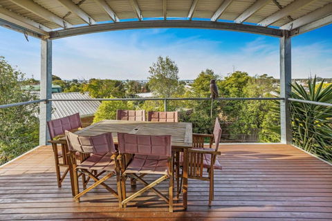 Aqua Vista - Accommodation Port Macquarie 0