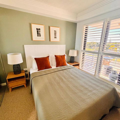 Aqualine Apartments On The Broadwater - Accommodation Port Macquarie 4