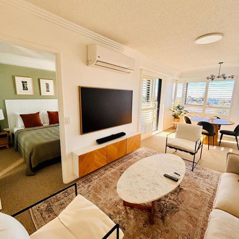 Aqualine Apartments On The Broadwater - Accommodation Port Macquarie 3