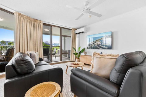 Aquarius Esplanade Retreat - Accommodation Port Macquarie 4