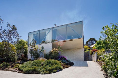 Architectural Glass House With Ocean Views - Accommodation Port Macquarie 0