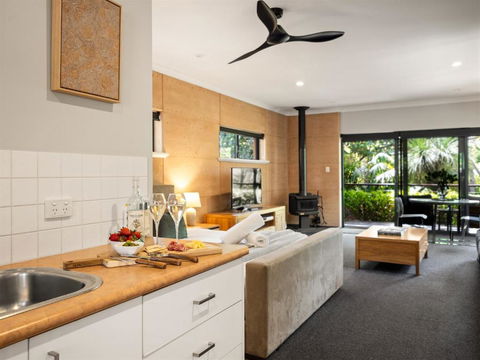 Aroha - Accommodation Port Macquarie 3
