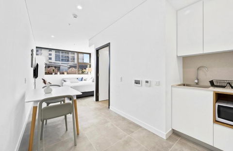 Arthur Hotel Bondi Junction No Reception And House Keeping No Sofa Bed - Accommodation Port Macquarie 4