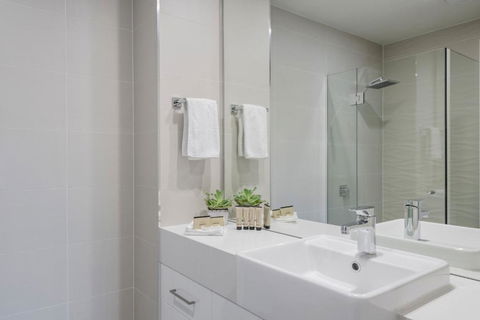 Astra Apartments Newcastle (Merewether) - Accommodation Port Macquarie 1