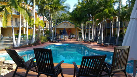 At Beach Court Holiday Villas - Accommodation Port Macquarie 0