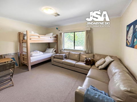 Avalon - Accommodation Port Macquarie 4