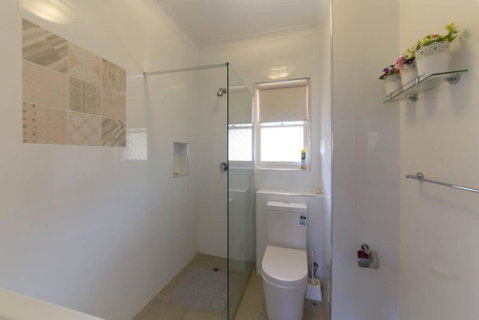 B9 Crawley Apartment 1 BRM & Sleepout Near UWA - Accommodation Port Macquarie 3