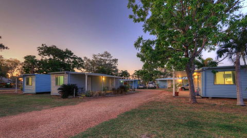 Barcaldine Caravan Park - Accommodation Port Macquarie 0