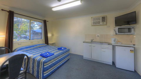 Barcaldine Caravan Park - Accommodation Port Macquarie 1