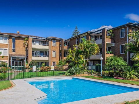 Bay Park Gardens 30 1 Warlters Street - Accommodation Port Macquarie 0