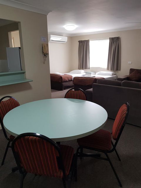 Southport Motel & Apartments - Accommodation Port Macquarie 10