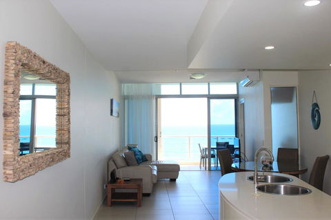 Blue C Coolangatta - Accommodation Port Macquarie 28