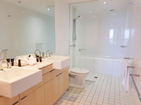 Blue C Coolangatta - Accommodation Port Macquarie 10