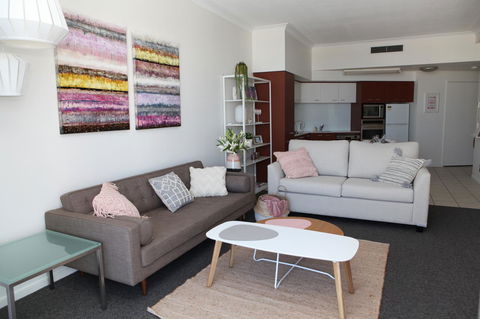 Chevron Renaissance Ocean View - Accommodation Port Macquarie 14