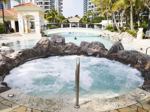 Chevron Renaissance Ocean View - Accommodation Port Macquarie 27