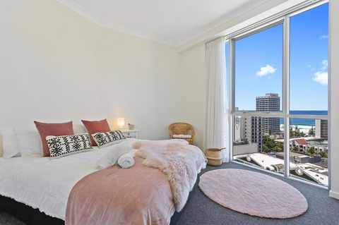 Chevron Renaissance Ocean View - Accommodation Port Macquarie 18