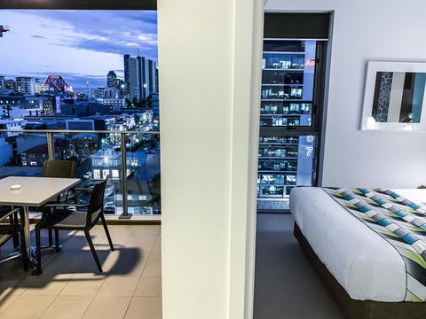 M&A Apartments - Accommodation Port Macquarie 23