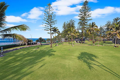 Pacific Regis Beachfront Holiday Apartments - Accommodation Port Macquarie 15