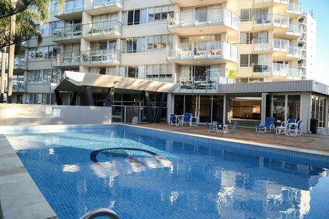 Pacific Regis Beachfront Holiday Apartments - Accommodation Port Macquarie 9