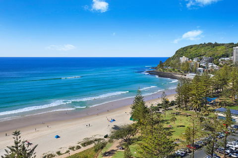 Pacific Regis Beachfront Holiday Apartments - Accommodation Port Macquarie 0