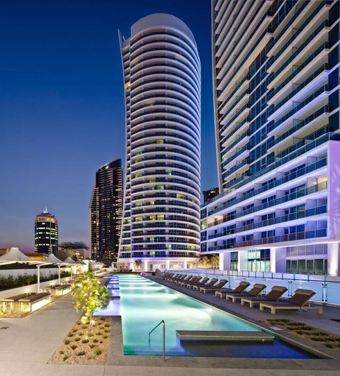Hilton Surfers Paradise Hotel & Residences - Accommodation Port Macquarie 5
