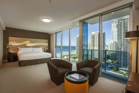 Hilton Surfers Paradise Hotel & Residences - Accommodation Port Macquarie 6