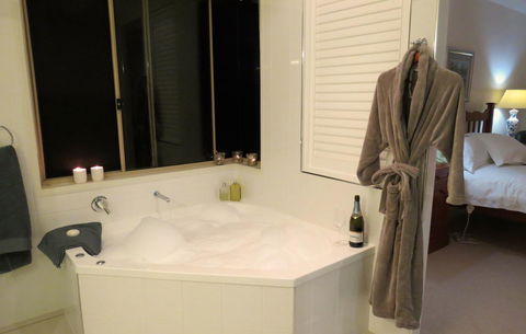 Maleny Springs Farm - Accommodation Port Macquarie 8