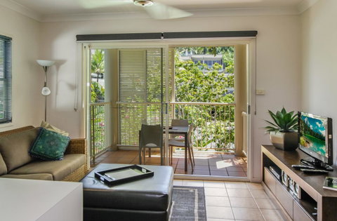 Port Douglas Apartments - Adults Only Oasis - Accommodation Port Macquarie 33