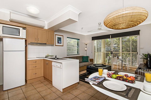 Port Douglas Apartments - Adults Only Oasis - Accommodation Port Macquarie 15