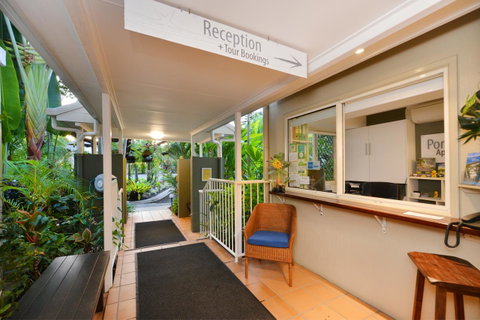 Port Douglas Apartments - Adults Only Oasis - Accommodation Port Macquarie 16