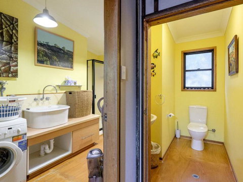 Five Bimba (Tractor House) - Accommodation Port Macquarie 15