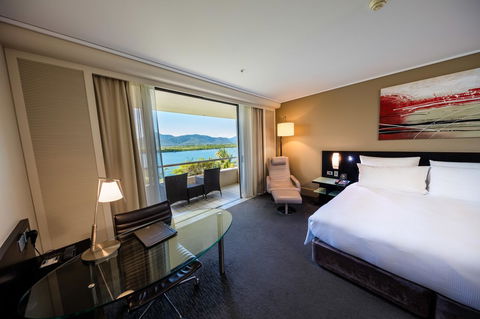 Hilton Cairns - Accommodation Port Macquarie 3