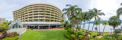 Hilton Cairns - Accommodation Port Macquarie 18