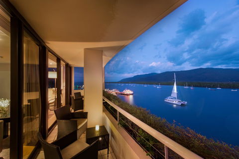 Hilton Cairns - Accommodation Port Macquarie 20