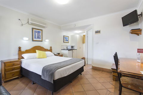 Glenmore Tavern - Accommodation Port Macquarie 0