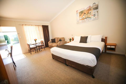 Roma Explorers Inn - Accommodation Port Macquarie 0