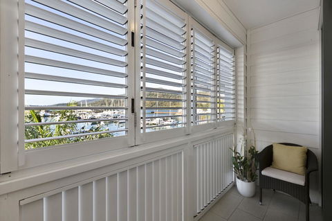 Boathouse Port Of Airlie - Accommodation Port Macquarie 15