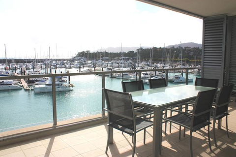 Private Seaview Apartment At Peninsula - Airlie Beach - Accommodation Port Macquarie 0