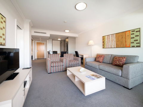 Oaks Brisbane Mews Suites - Accommodation Port Macquarie 12
