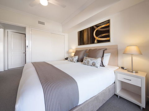 Oaks Brisbane Mews Suites - Accommodation Port Macquarie 14